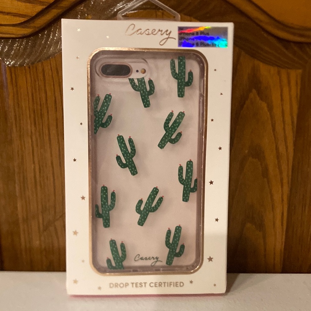 NWT Green Cactus iPhone Case with Clear Base - 6/7/8 Plus